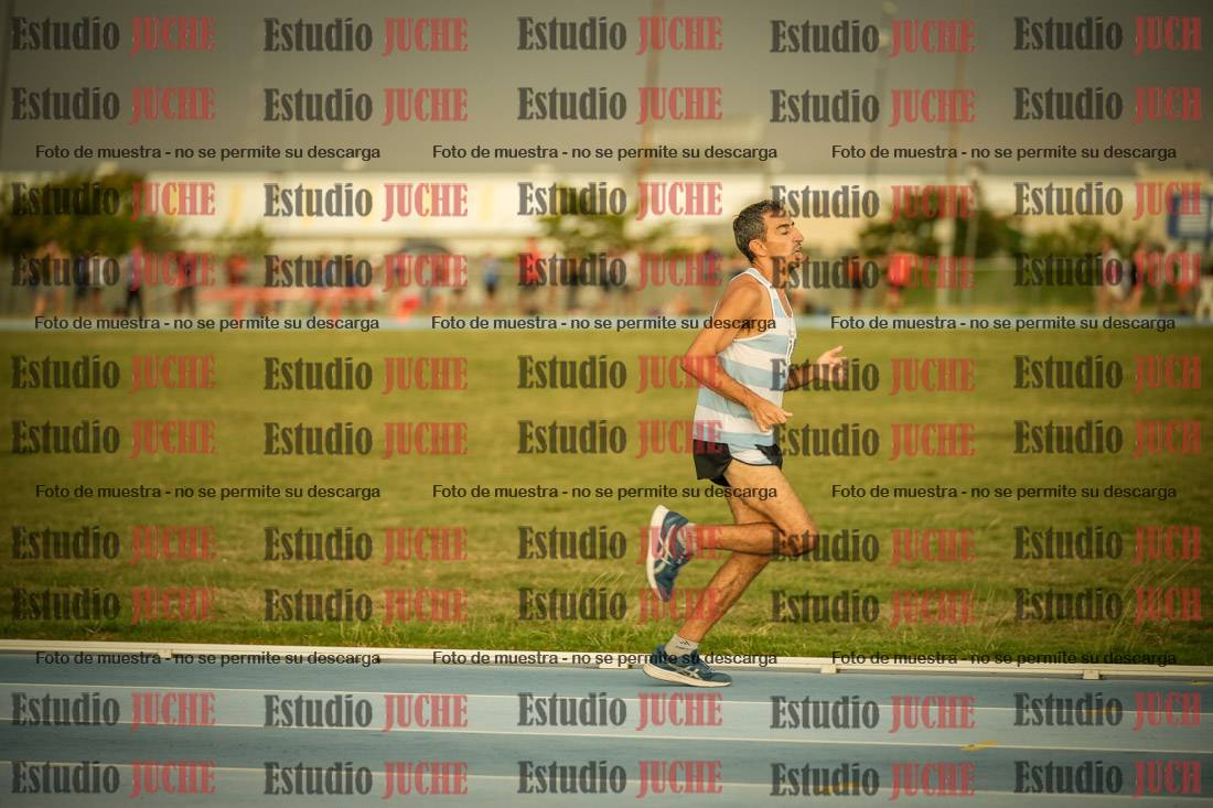 Fotos de los 1000 m llanos de varones