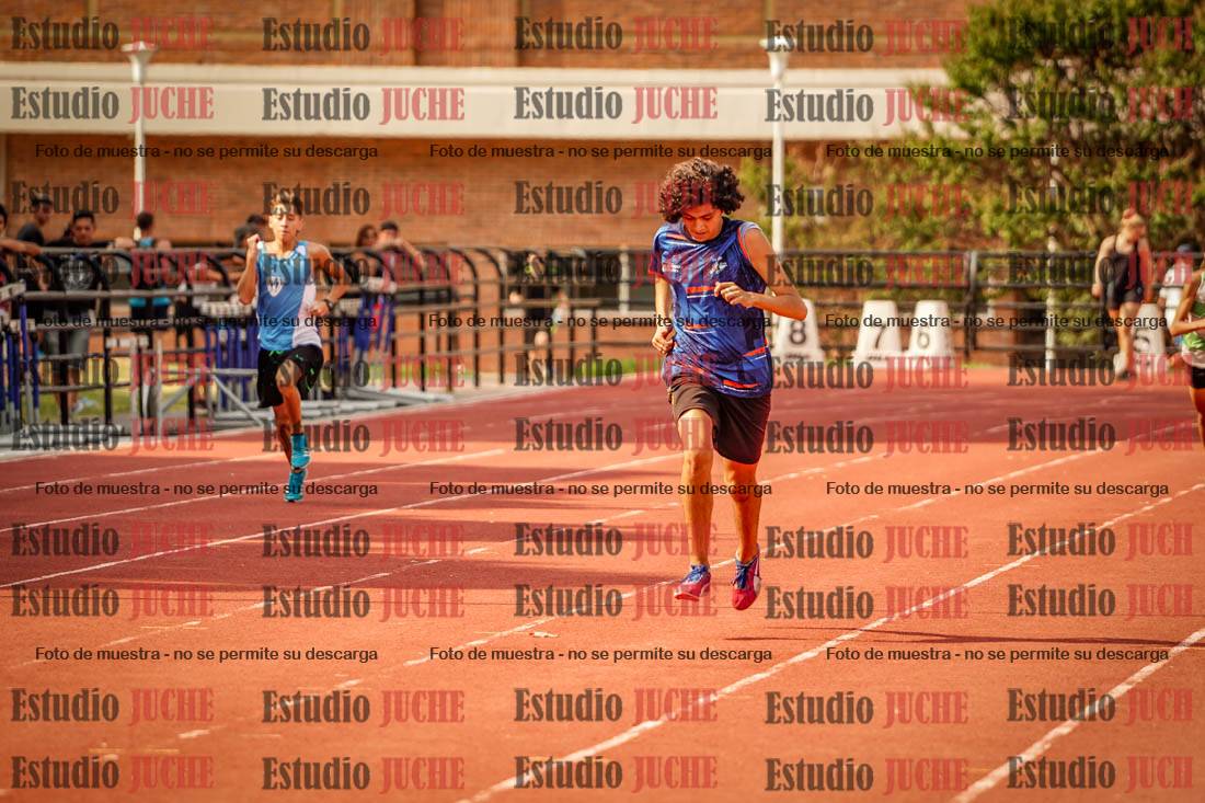 Fotos de los 400 m llanos de varones