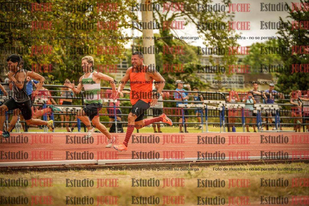 Fotos de los 100 m llanos de varones