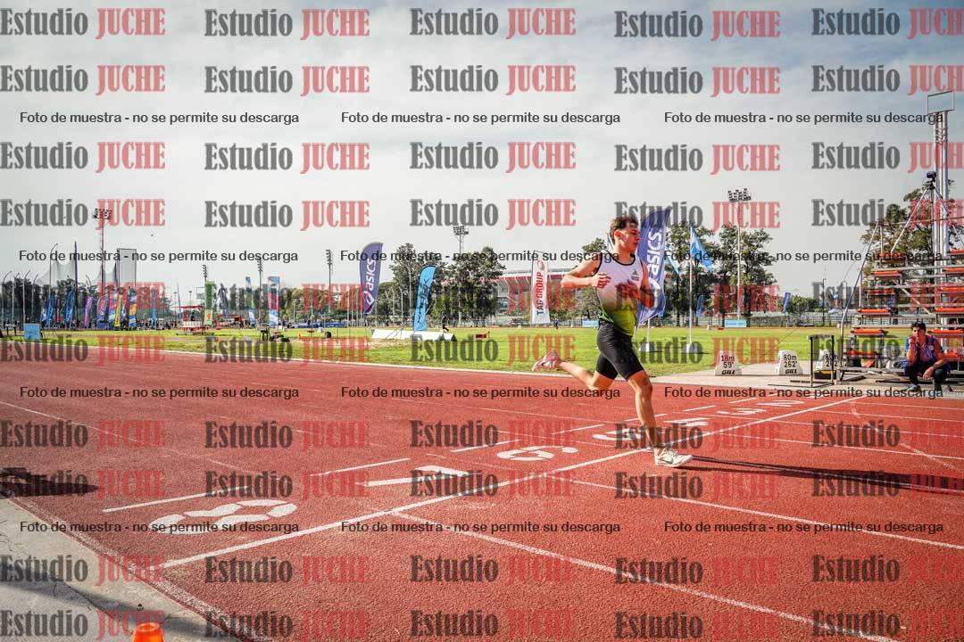 Fotos de los 400 m llanos de varones