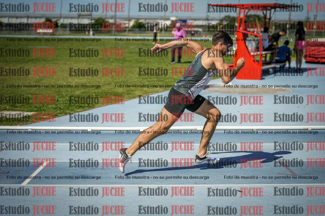 Fotos de los 400 m llanos de varones