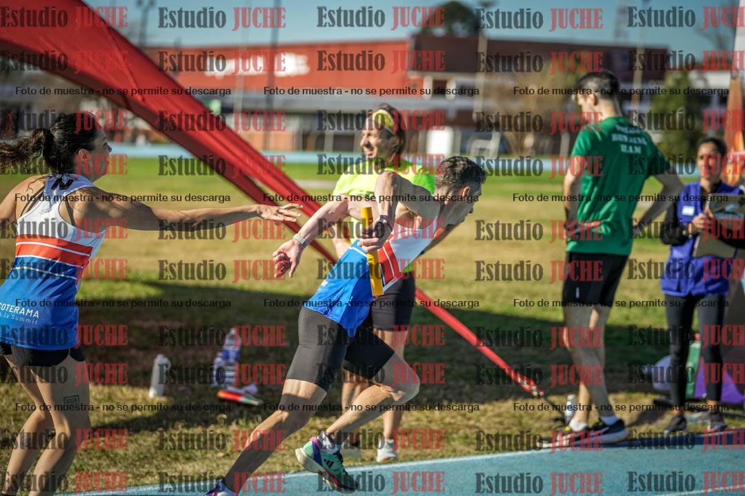 Fotos durante los relevos