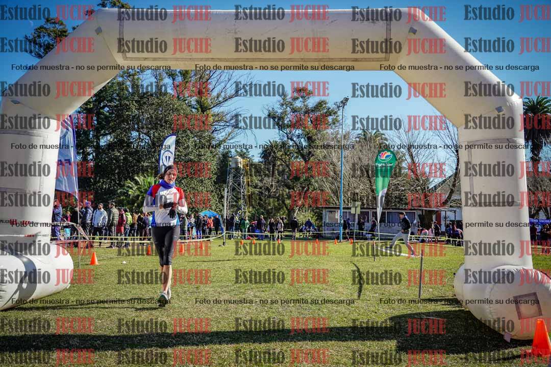 Fotos de la llegada del cross de 6000 m