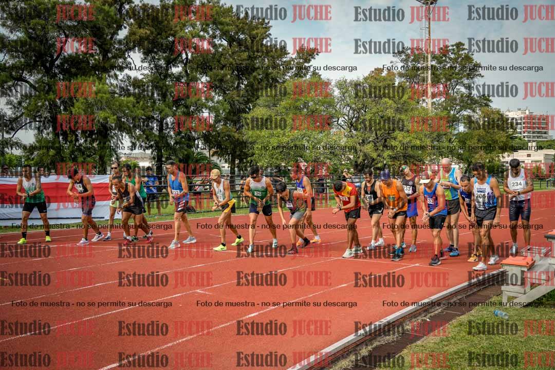 Fotos de los 3000 m llanos de varones