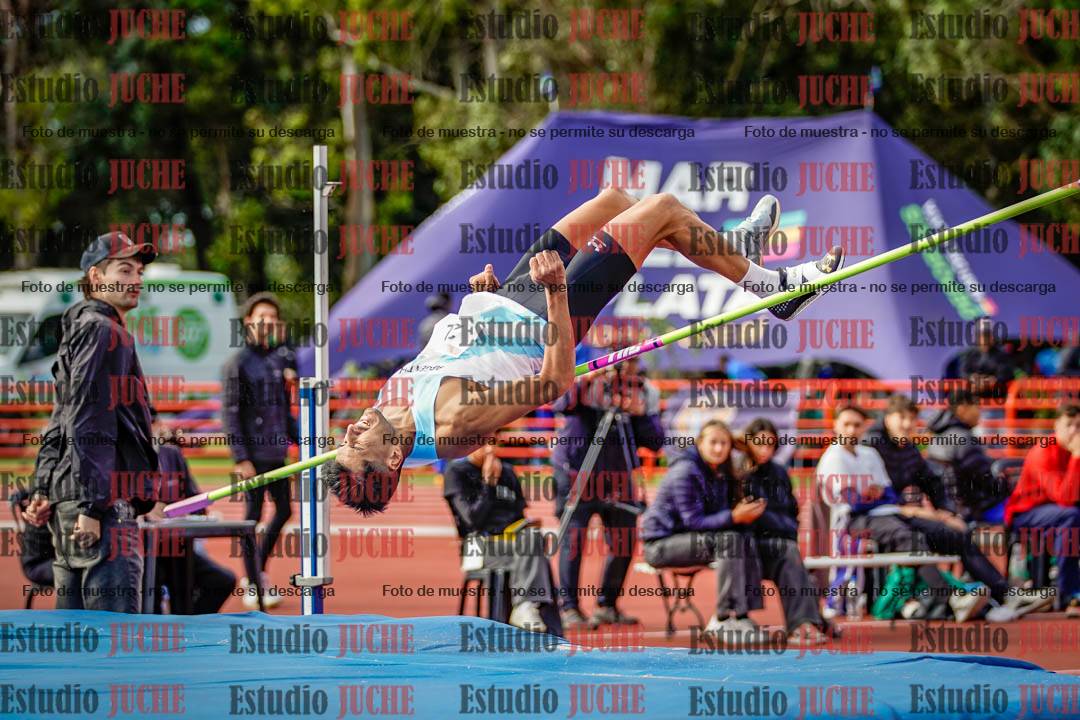 Fotos del salto en alto de varones - FINAL