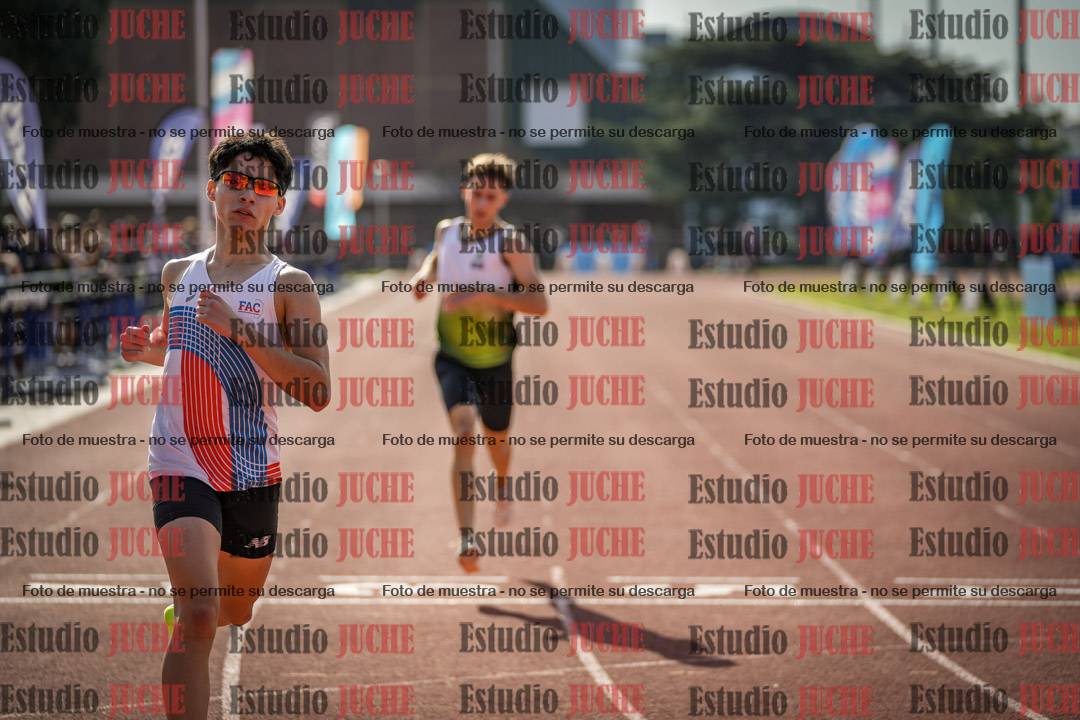 Fotos de los 400 m llanos de varones