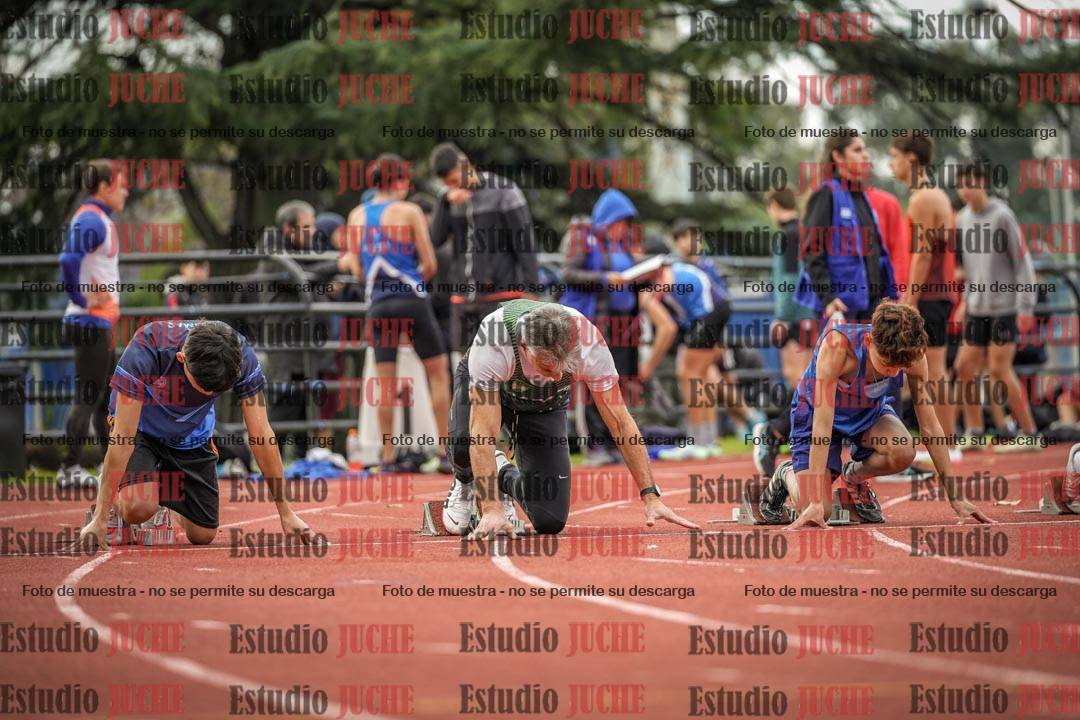 Fotos de los 100 m llanos de varones