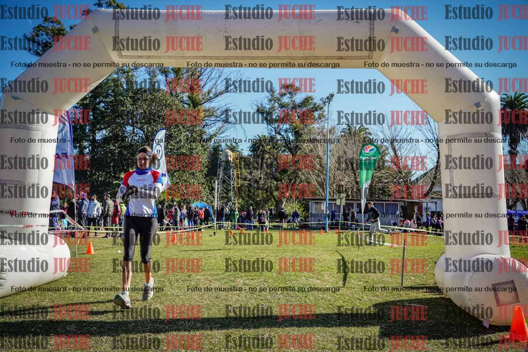 Fotos de la llegada del cross de 6000 m