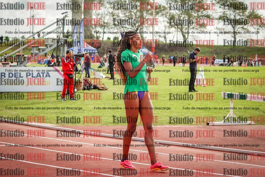 Fotos de algunos extras y podios del día 3