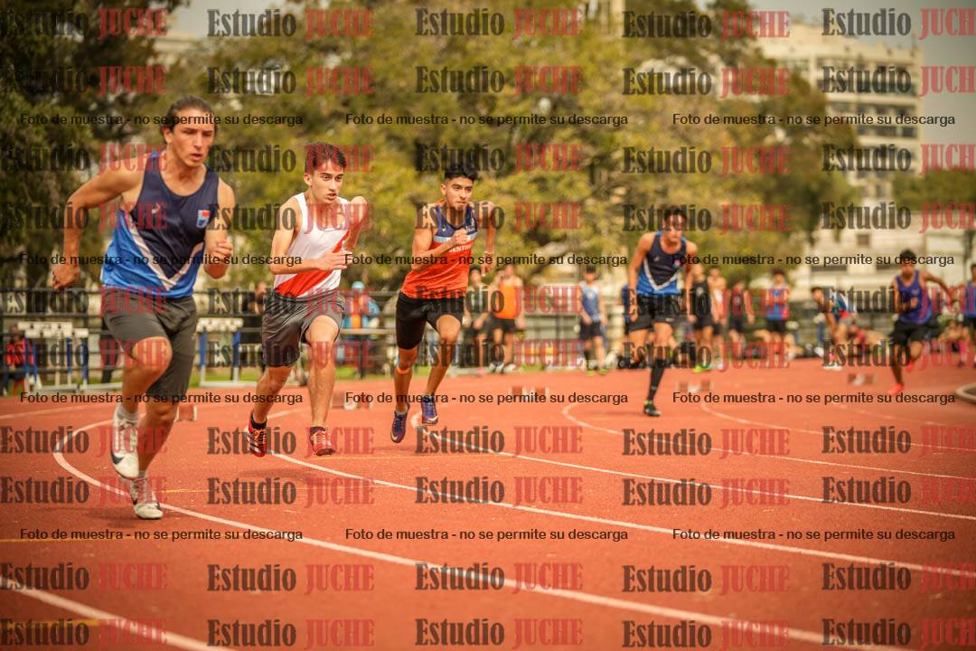 Fotos de los 200 m llanos de varones