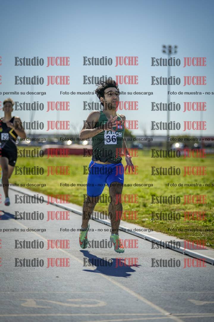 Fotos de los 800 m llanos de varones