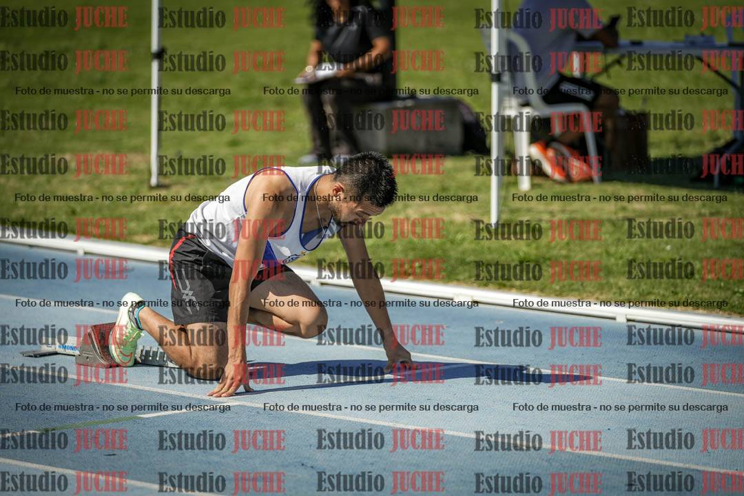 Fotos de los 400 m llanos de varones