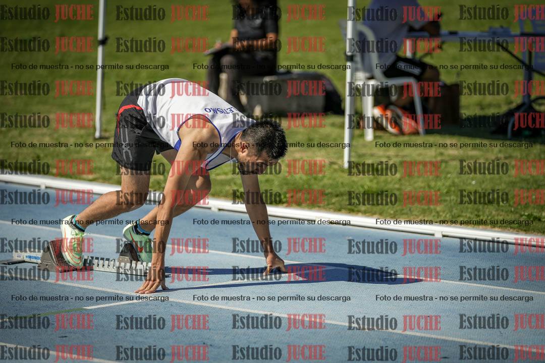 Fotos de los 400 m llanos de varones