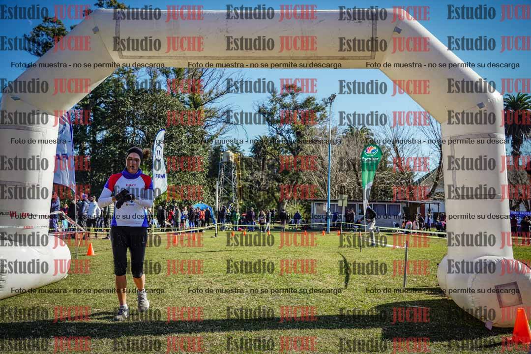 Fotos de la llegada del cross de 6000 m