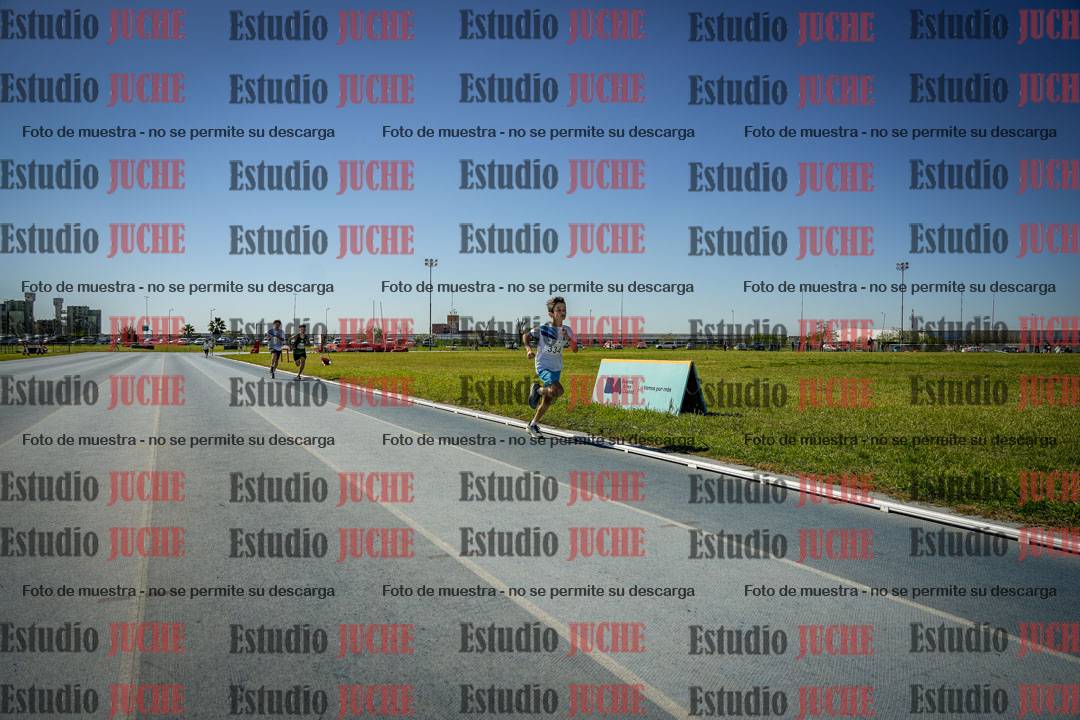 Fotos de los 1000 m llanos de varones