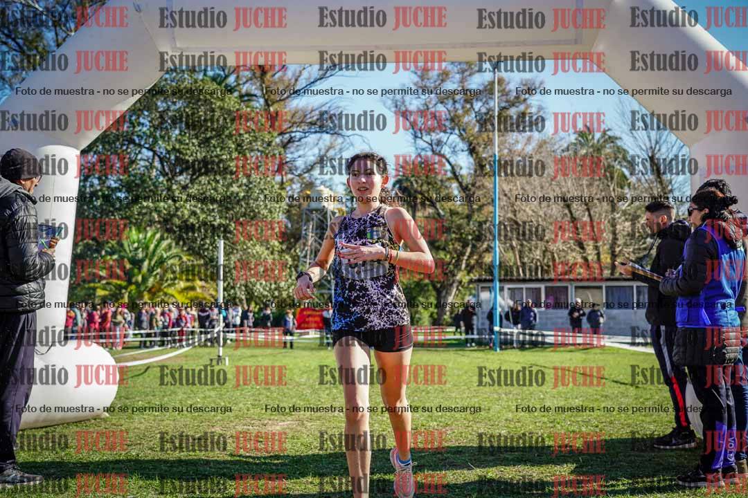 Fotos de la llegada del cross de 3000 m