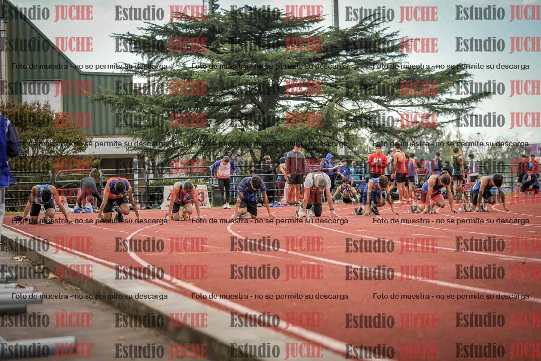 Fotos de los 100 m llanos de varones