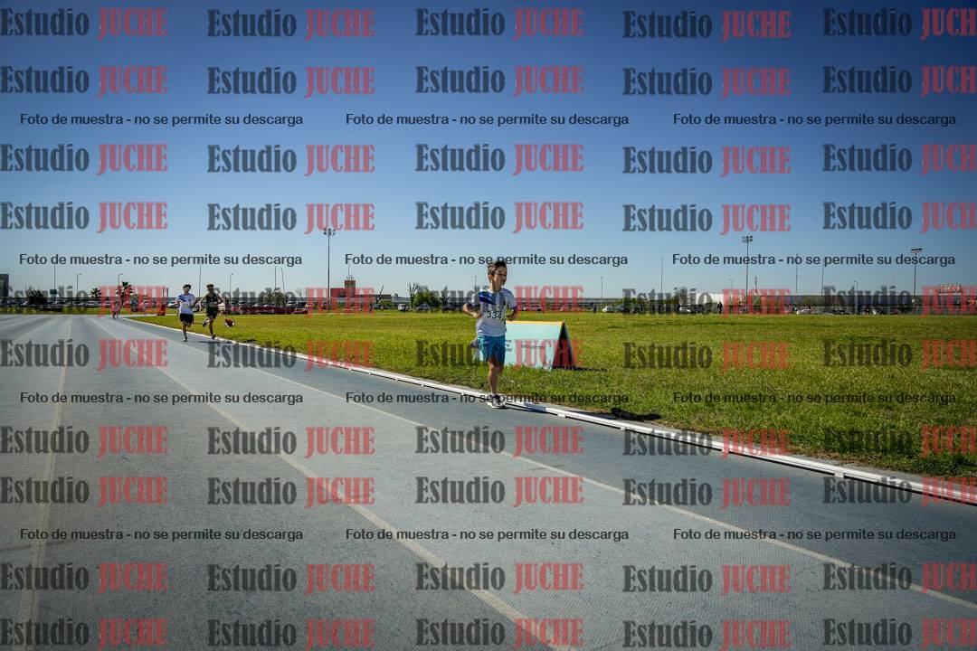 Fotos de los 1000 m llanos de varones
