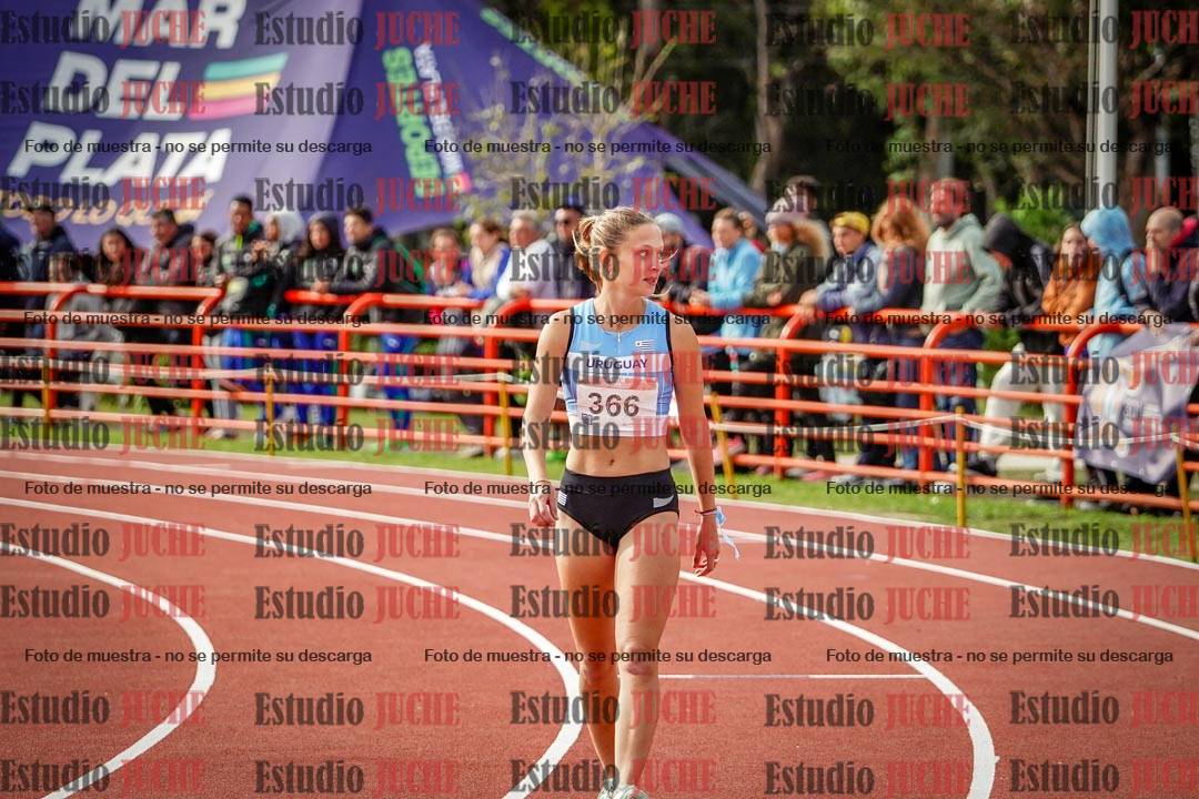 Fotos de algunos extras y podios del día 3