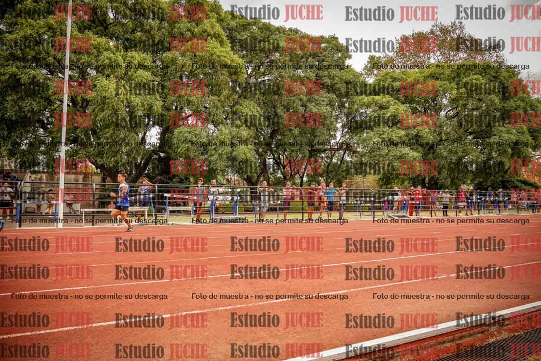 Fotos de los 100 m llanos de varones