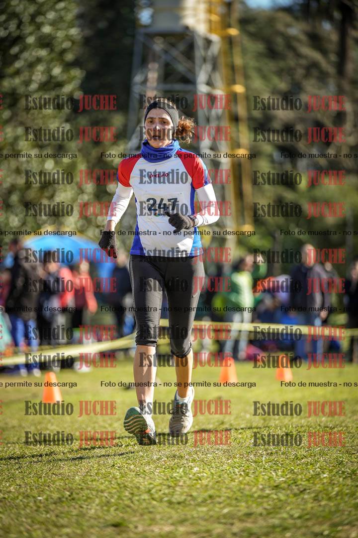 Fotos de la llegada del cross de 6000 m