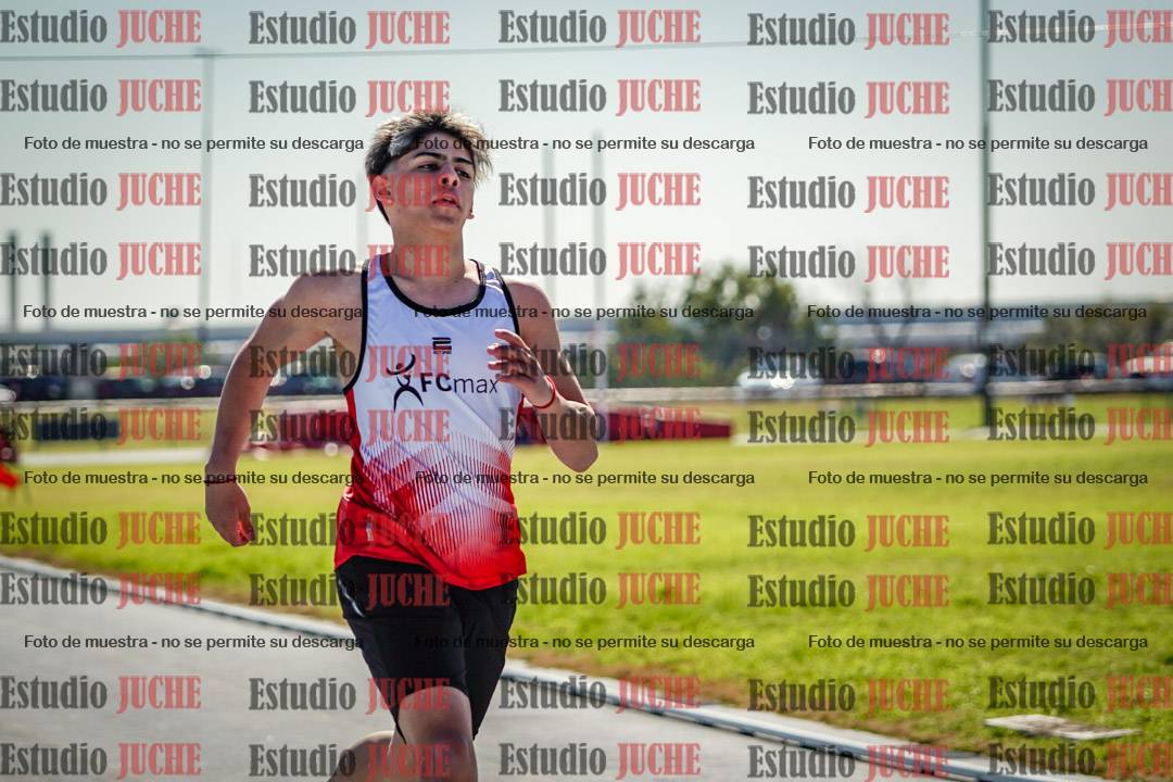 Fotos de los 100 m llanos de varones
