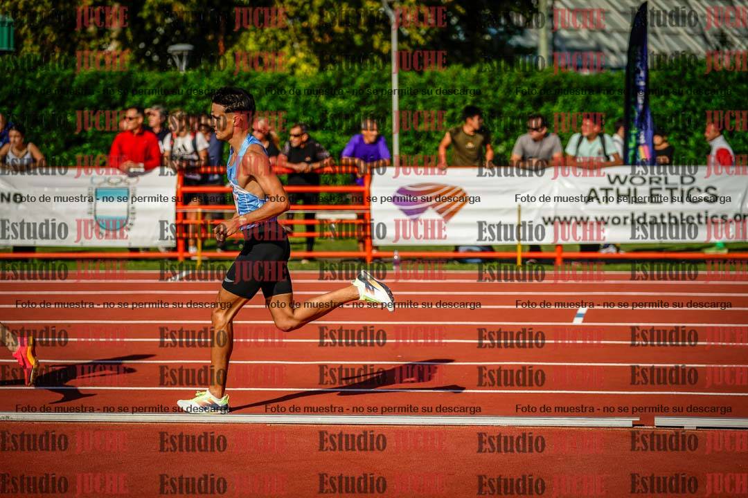 Fotos de los 1500 m llanos de varones