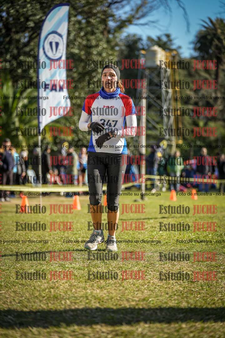 Fotos de la llegada del cross de 6000 m