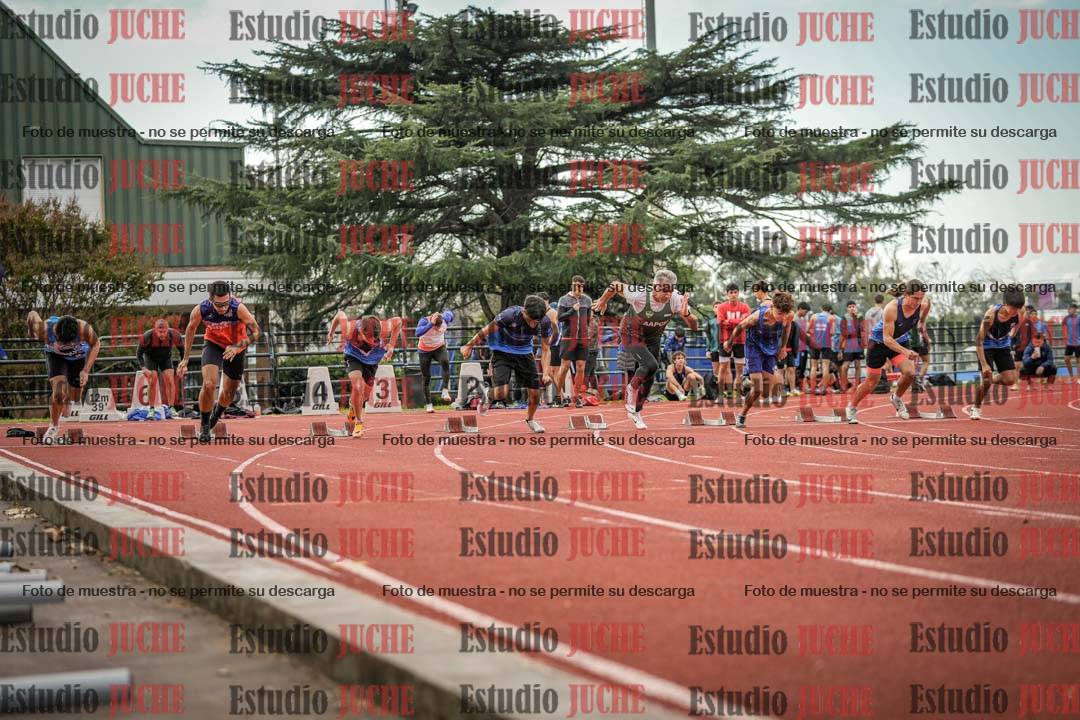 Fotos de los 100 m llanos de varones