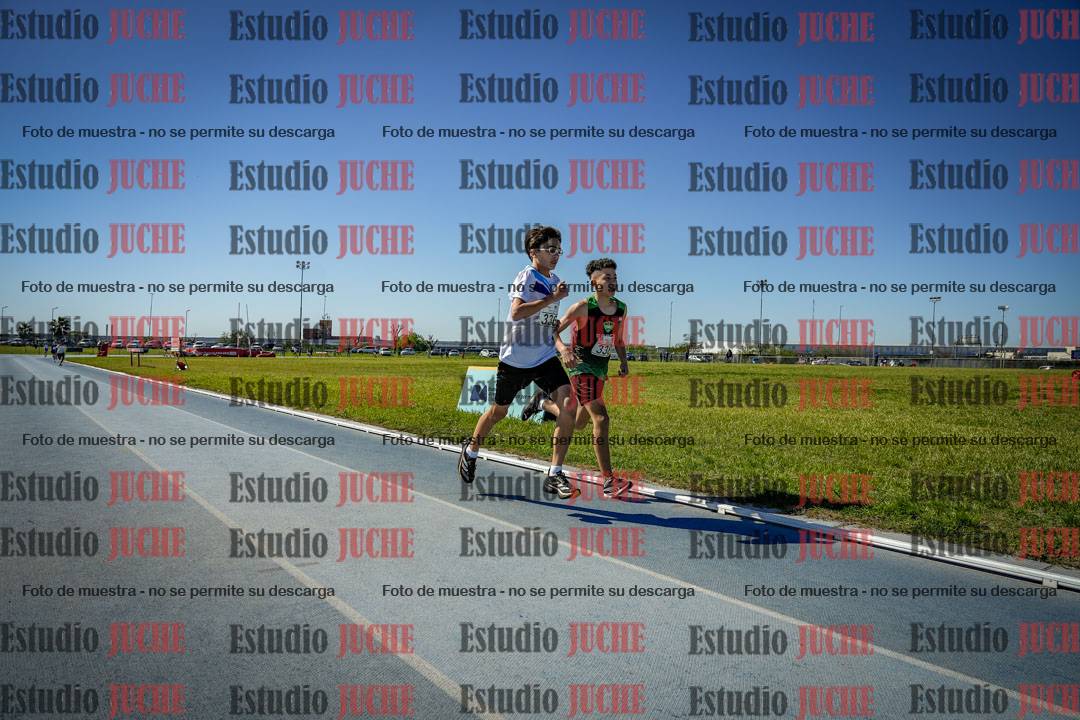 Fotos de los 1000 m llanos de varones