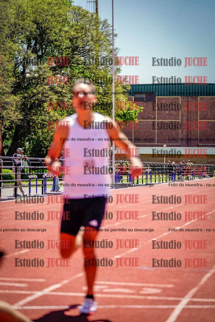 Fotos de los 800 m llanos de varones