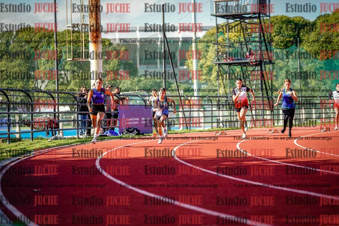 Fotos de los 150 m llanos de mujeres