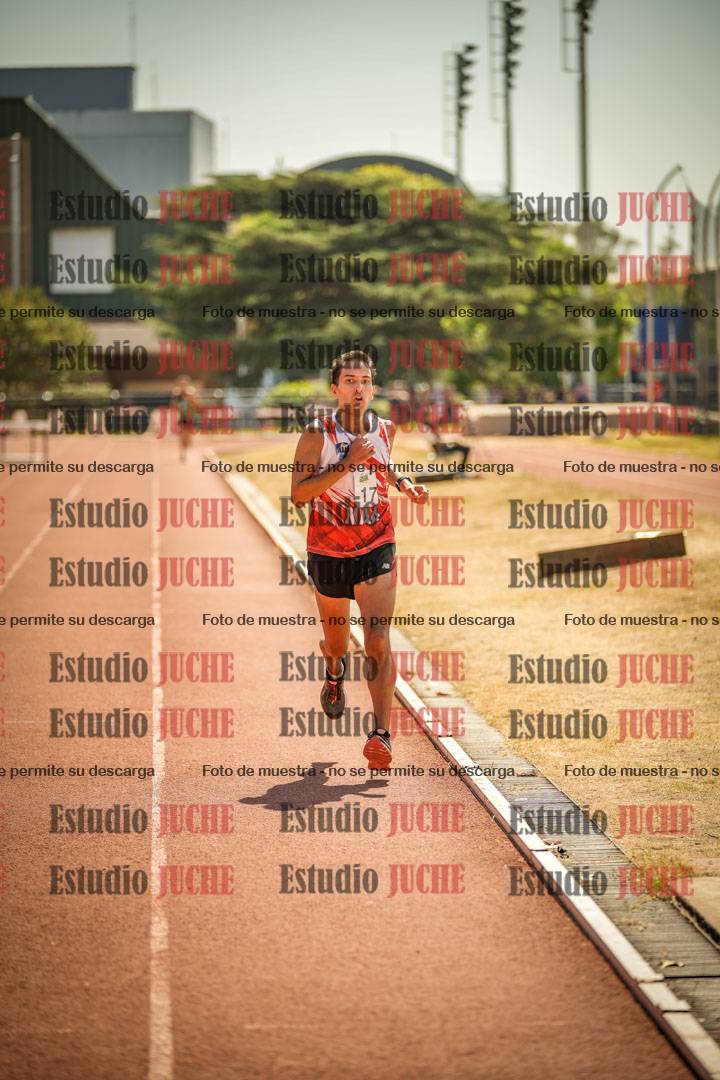 Fotos de los 3000 m llanos de varones