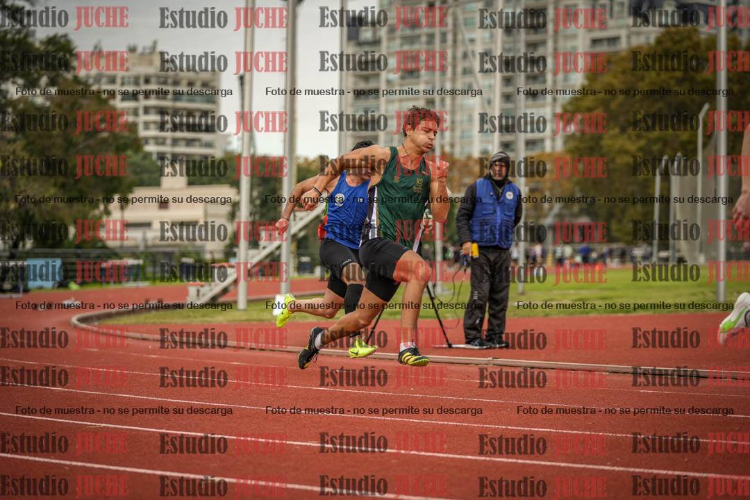 Fotos de los 200 m llanos de varones