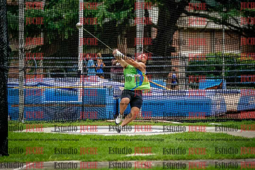 Fotos del lanzamiento de martillo de varones