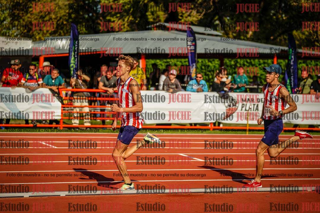 Fotos de los 1500 m llanos de varones