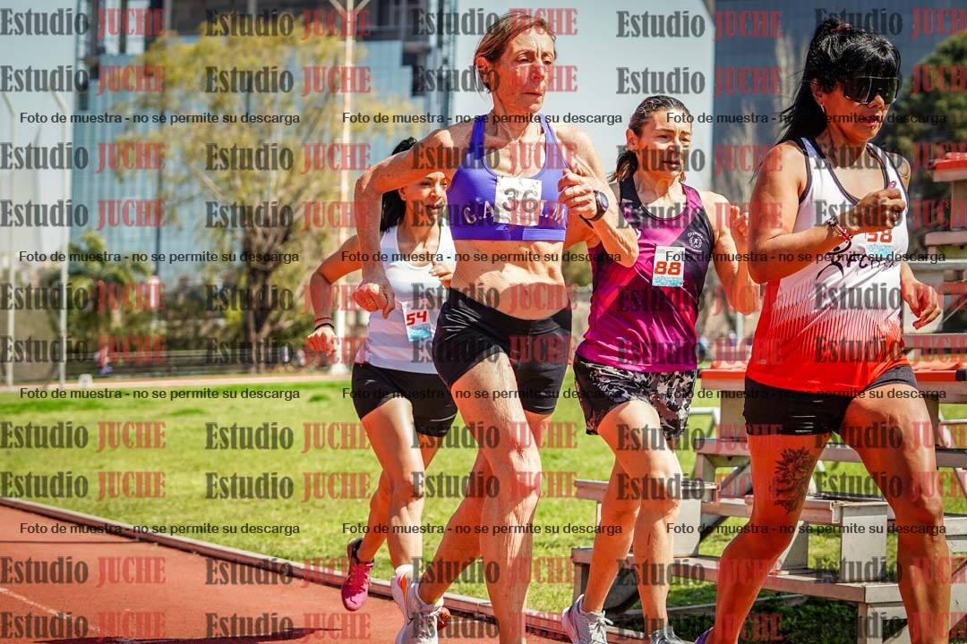 Fotos de los 1500 m llanos de mujeres