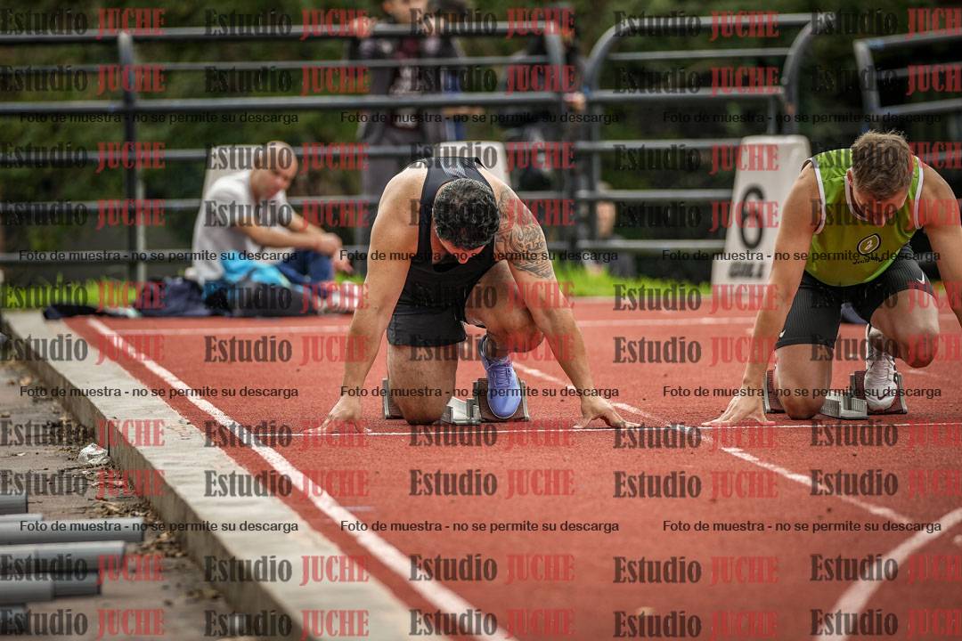 Fotos de los 100 m llanos de varones