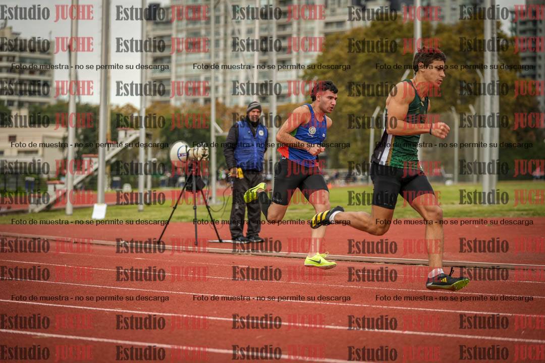 Fotos de los 200 m llanos de varones