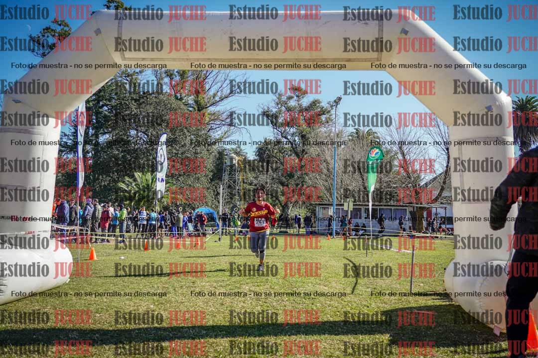 Fotos de la llegada del cross de 6000 m