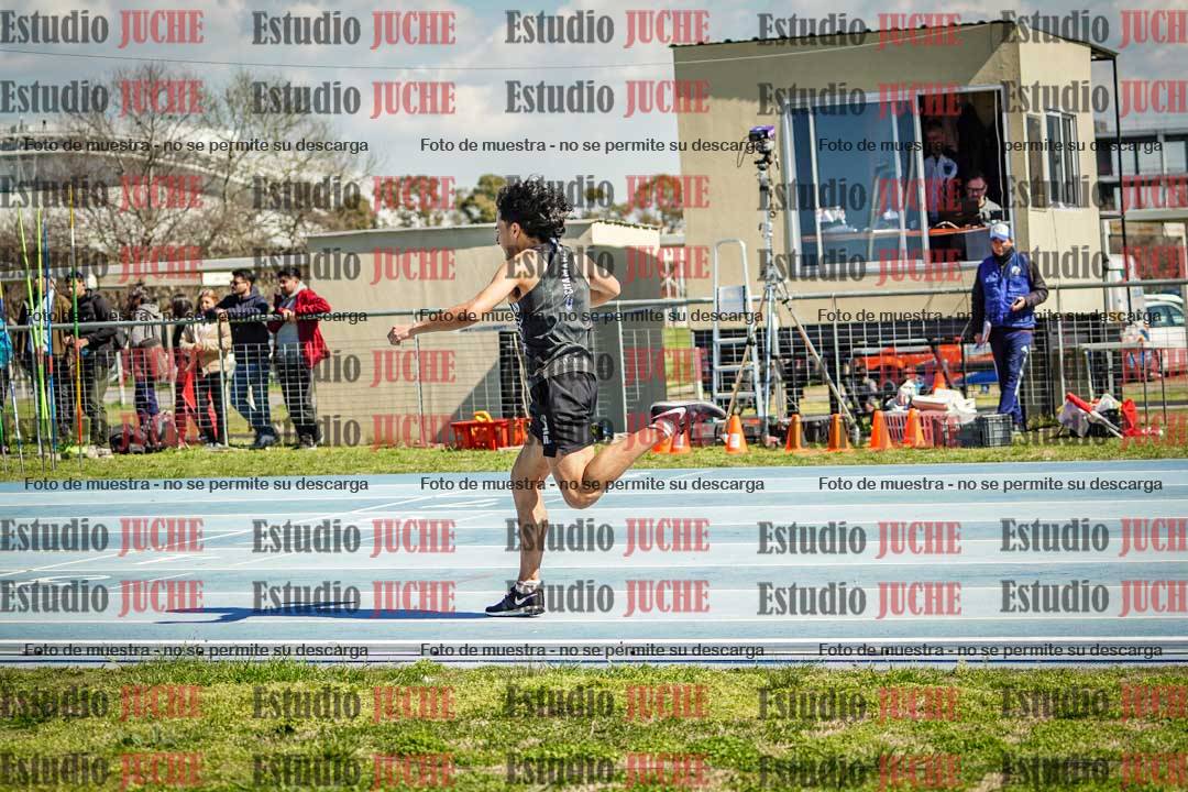 Fotos de los 800 m llanos de varones