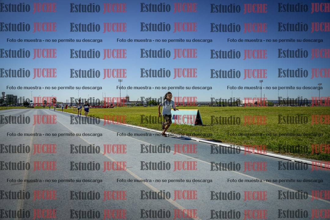Fotos de los 1000 m llanos de varones