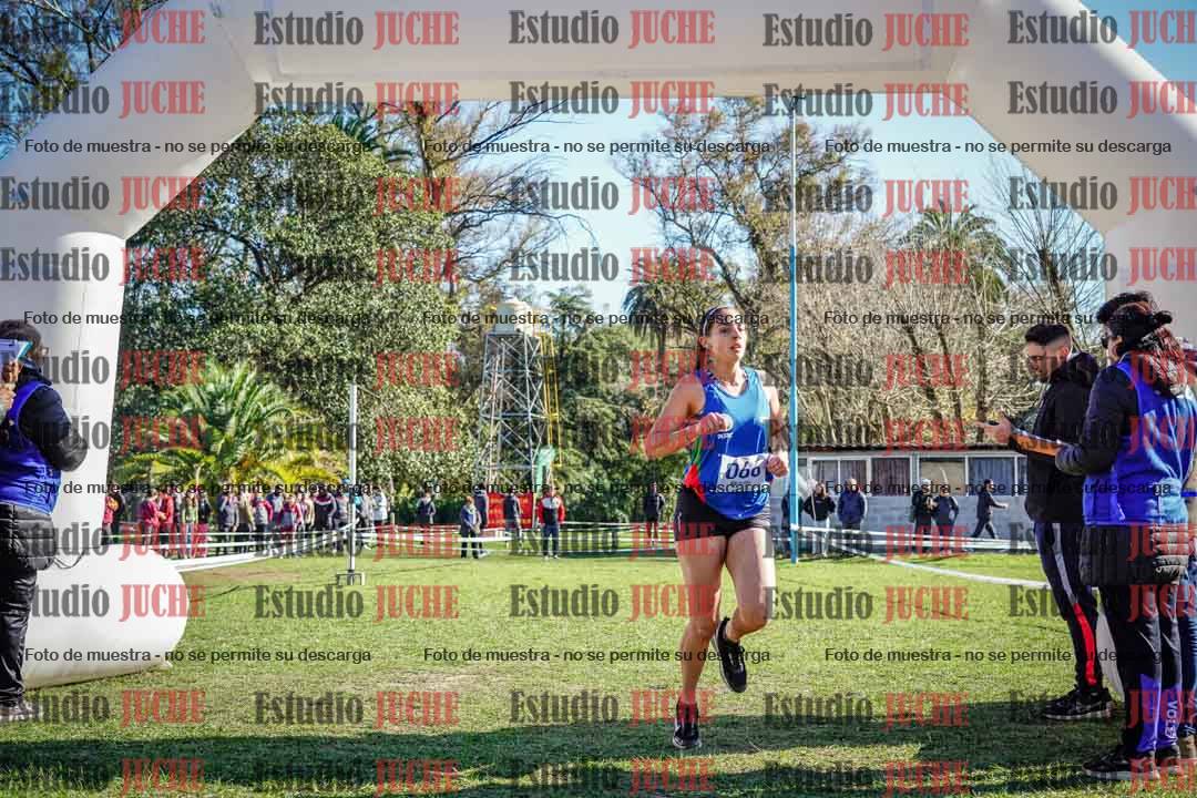 Fotos de la llegada del cross de 3000 m