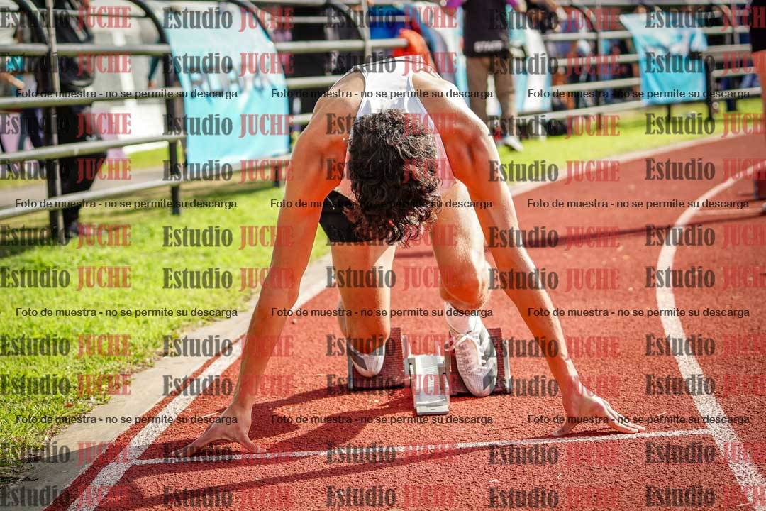 Fotos de los 400 m llanos de varones