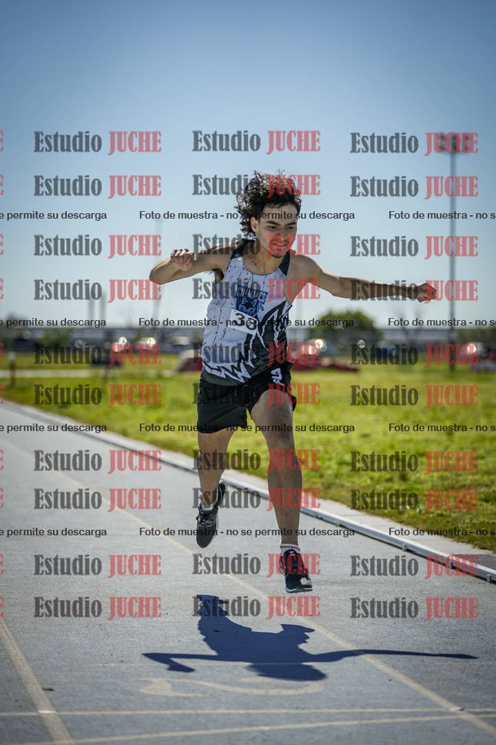 Fotos de los 800 m llanos de varones