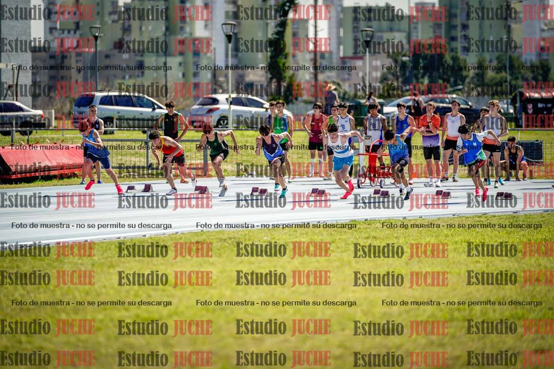 Fotos de los 100 m llanos de varones