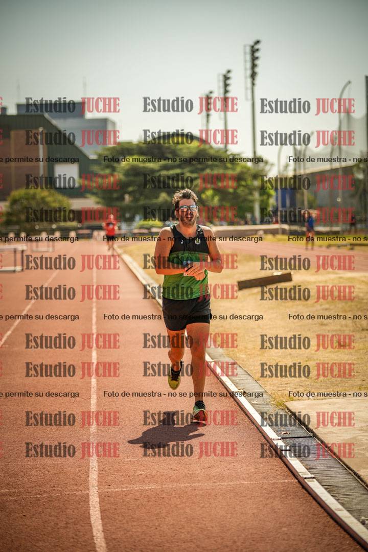 Fotos de los 3000 m llanos de varones