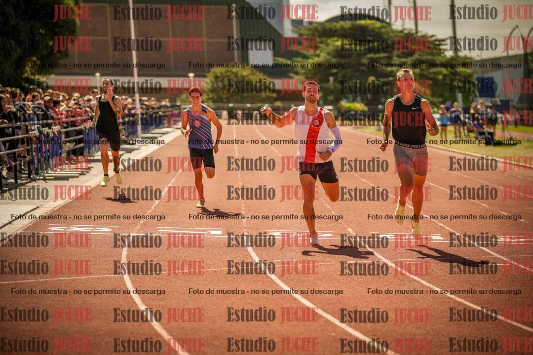 Fotos de los 400 m llanos de varones