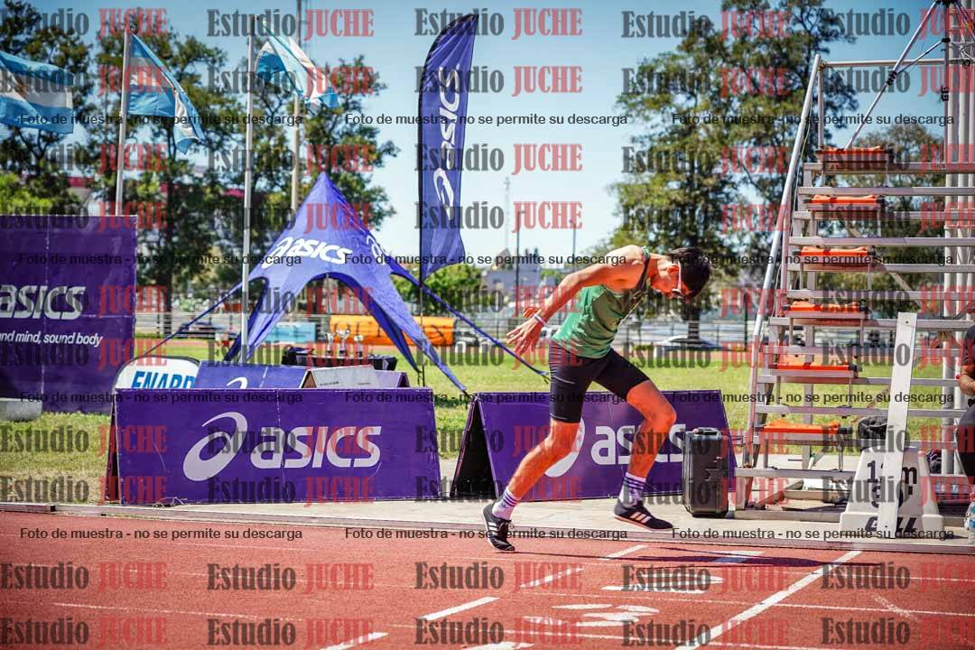 Fotos de los 800 m llanos de varones