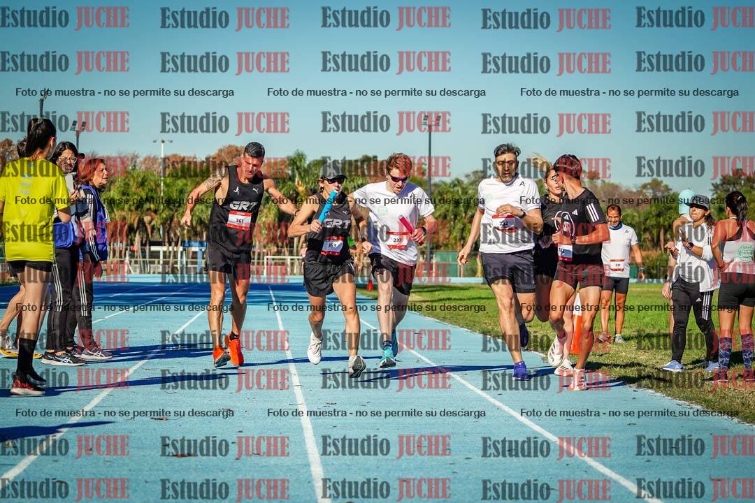 Fotos durante los relevos